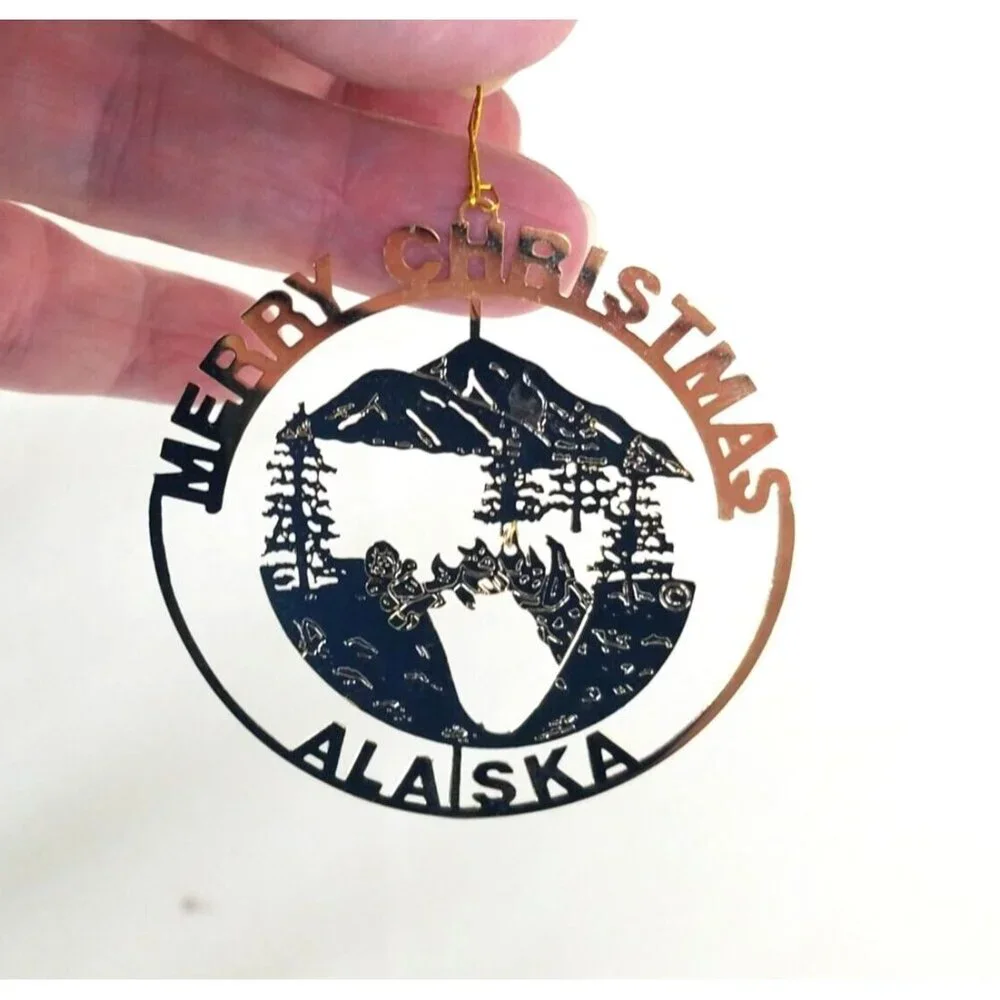 Alaska Christmas gold metal ornament sled dog Iditarod 3d movable mountains tree